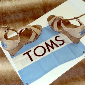 TOMS sandals